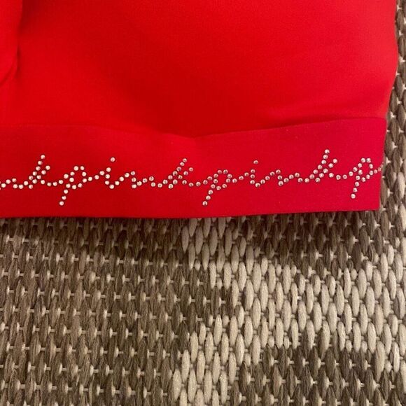 Victoria’s Secret wear everywhere wireless push-up size 34DD  - Picture 2 of 7